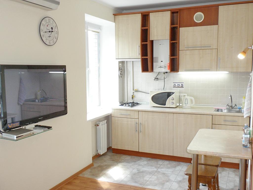 Apartment On Nimanska 5 Kiev Bagian luar foto